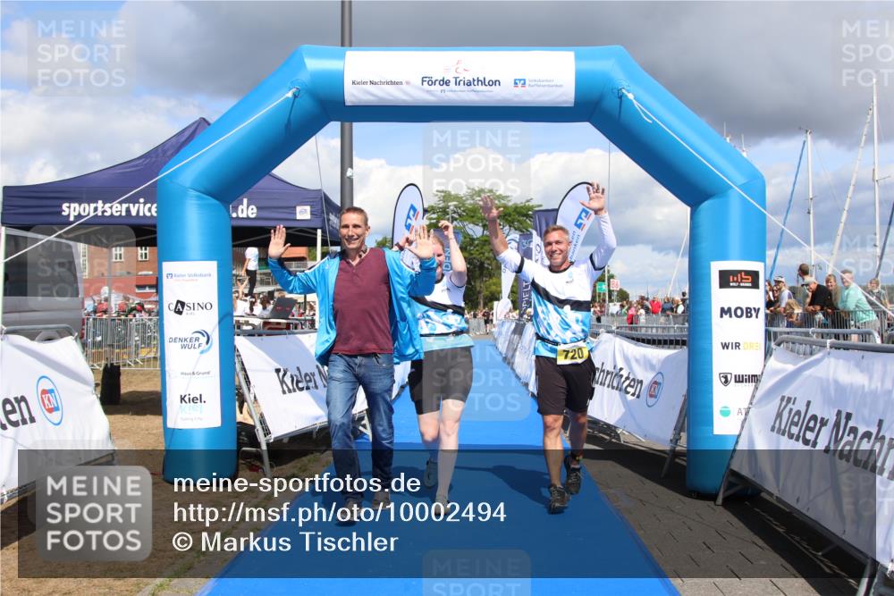 16.08.2026 - KN Förde Triathlon 2026 Markus Tischler http://msf.ph/oto/10002494 16.08.2026 14:02:04 Ziel 720, 720 meine-sportfotos.de