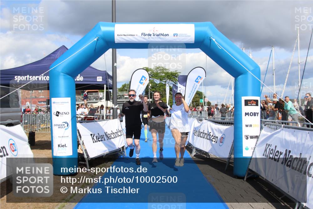 16.08.2026 - KN Förde Triathlon 2026 Markus Tischler http://msf.ph/oto/10002500 16.08.2026 14:02:16 Ziel 704, 747, 704, 747 meine-sportfotos.de