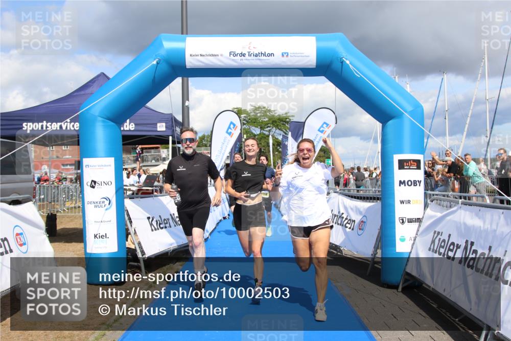 16.08.2026 - KN Förde Triathlon 2026 Markus Tischler http://msf.ph/oto/10002503 16.08.2026 14:02:17 Ziel 704, 747, 704, 747 meine-sportfotos.de