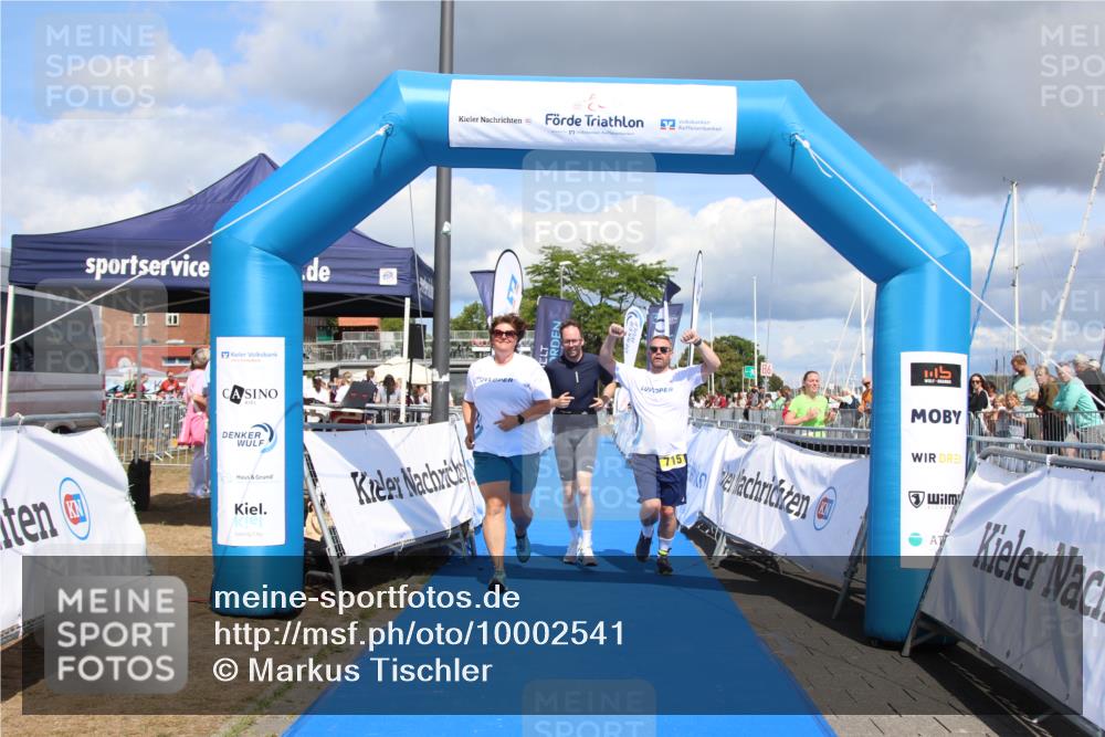 16.08.2026 - KN Förde Triathlon 2026 Markus Tischler http://msf.ph/oto/10002541 16.08.2026 14:02:56 Ziel 715, 715 meine-sportfotos.de