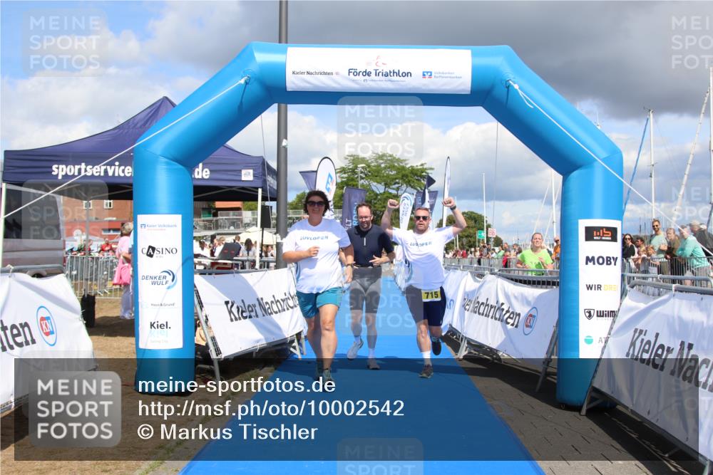 16.08.2026 - KN Förde Triathlon 2026 Markus Tischler http://msf.ph/oto/10002542 16.08.2026 14:02:56 Ziel 715, 715 meine-sportfotos.de