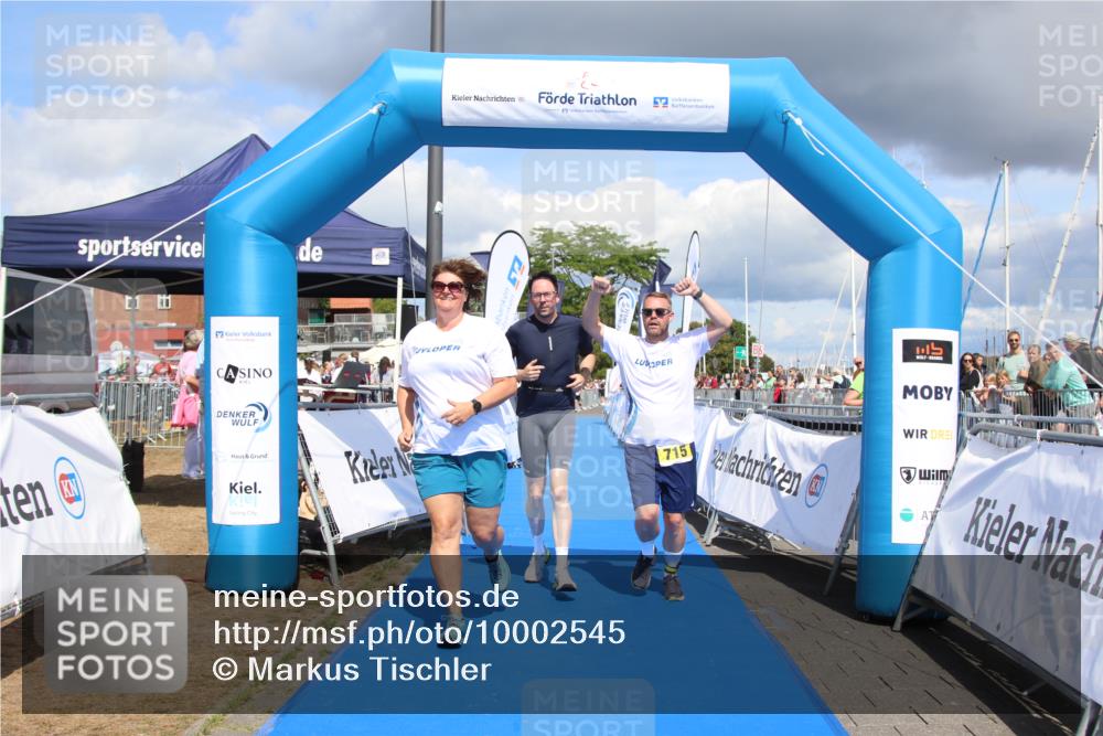 16.08.2026 - KN Förde Triathlon 2026 Markus Tischler http://msf.ph/oto/10002545 16.08.2026 14:02:57 Ziel 715, 715 meine-sportfotos.de