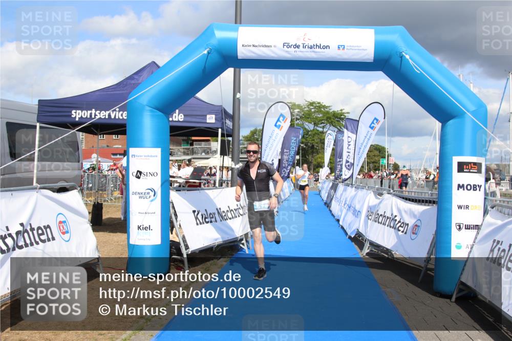 16.08.2026 - KN Förde Triathlon 2026 Markus Tischler http://msf.ph/oto/10002549 16.08.2026 14:03:10 Ziel 579, 600, 730, 579, 600, 730 meine-sportfotos.de