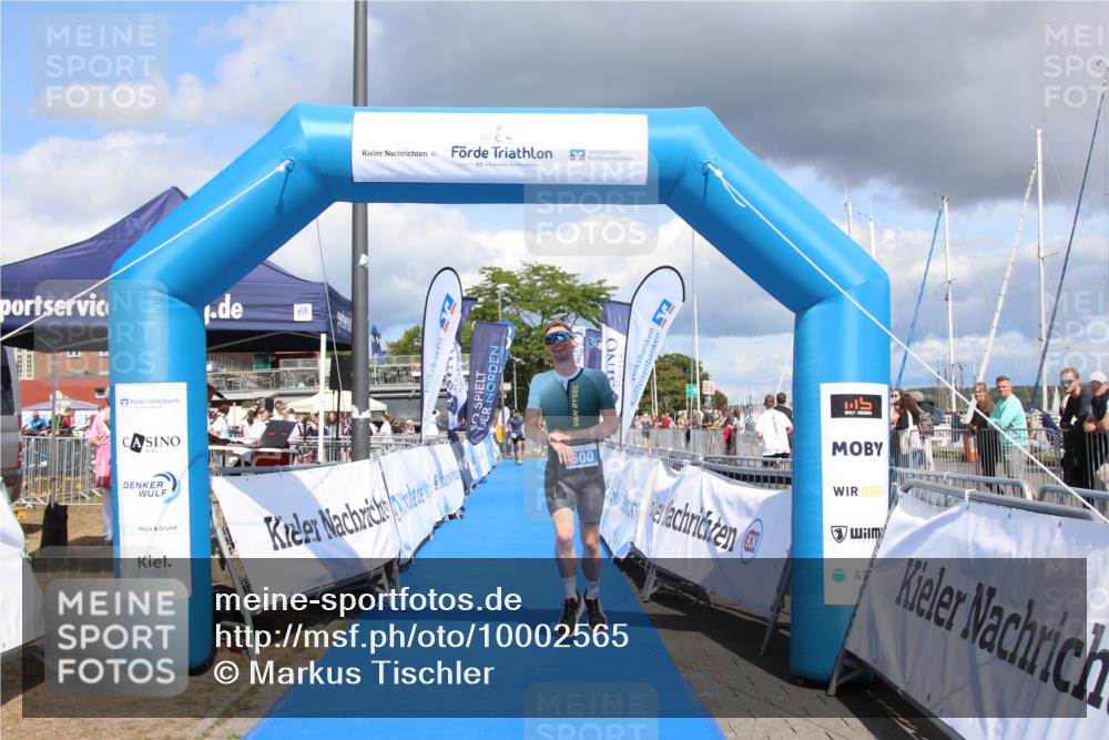 16.08.2026 - KN Förde Triathlon 2026 Markus Tischler http://msf.ph/oto/10002565 16.08.2026 14:03:17 Ziel 579, 600, 730, 579, 600, 730 meine-sportfotos.de