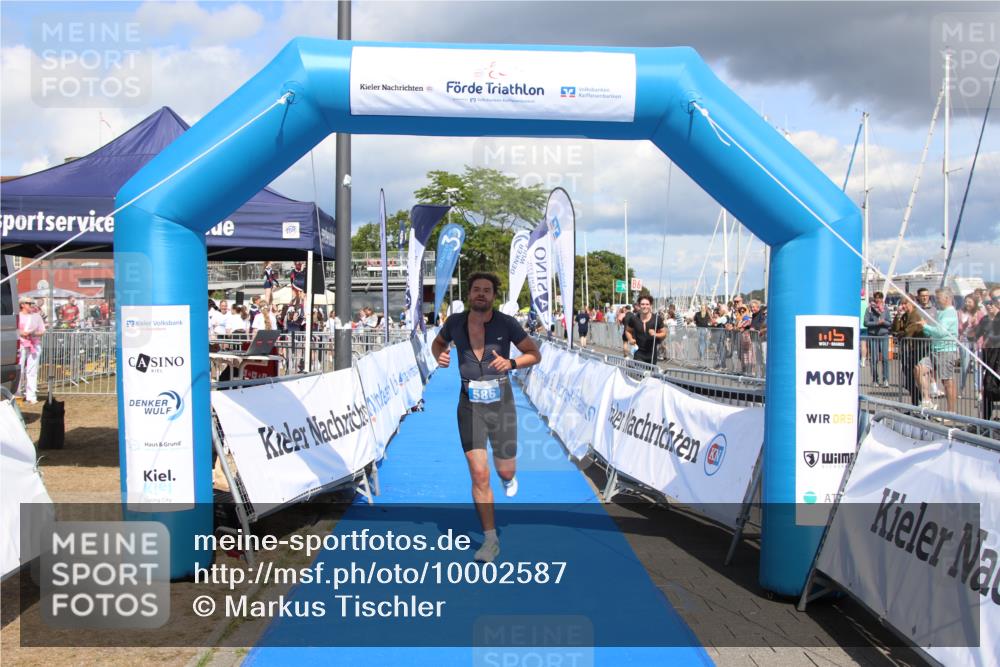 16.08.2026 - KN Förde Triathlon 2026 Markus Tischler http://msf.ph/oto/10002587 16.08.2026 14:04:19 Ziel 586, 586 meine-sportfotos.de