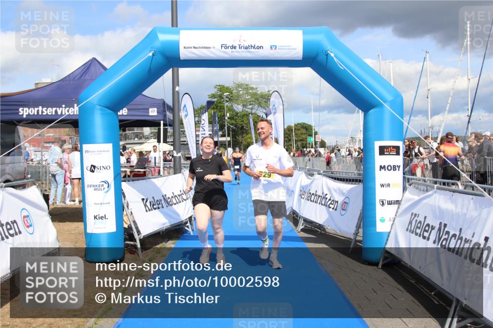 16.08.2026 - KN Förde Triathlon 2026 Markus Tischler http://msf.ph/oto/10002598 16.08.2026 14:05:08 Ziel 566, 729, 566, 729 meine-sportfotos.de