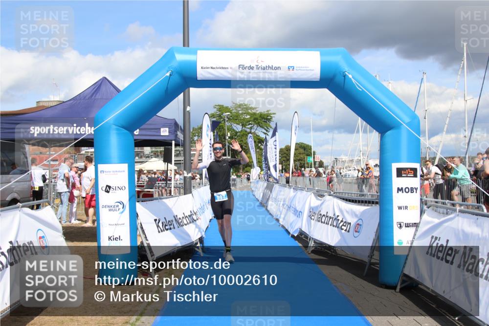 16.08.2026 - KN Förde Triathlon 2026 Markus Tischler http://msf.ph/oto/10002610 16.08.2026 14:05:20 Ziel 566, 597, 566, 597 meine-sportfotos.de