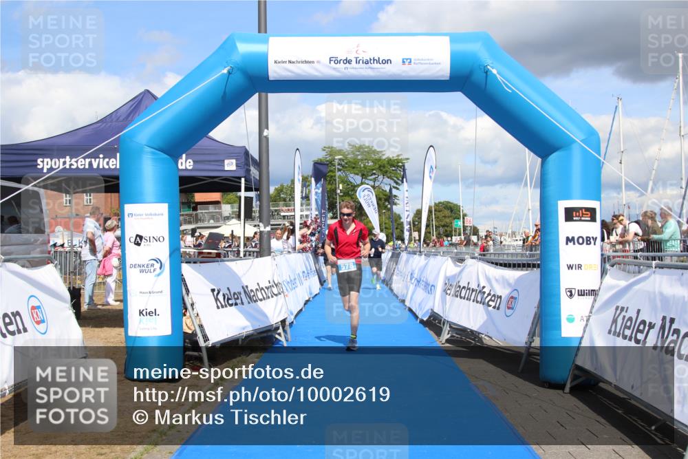 16.08.2026 - KN Förde Triathlon 2026 Markus Tischler http://msf.ph/oto/10002619 16.08.2026 14:06:01 Ziel 578, 737, 578, 737 meine-sportfotos.de
