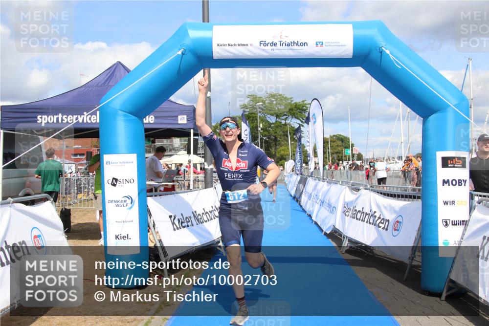 16.08.2026 - KN Förde Triathlon 2026 Markus Tischler http://msf.ph/oto/10002703 16.08.2026 14:07:19 Ziel 608, 612, 608, 612 meine-sportfotos.de