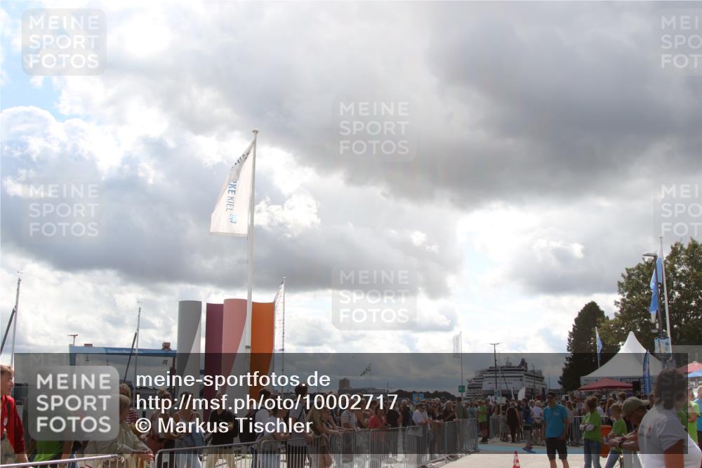 16.08.2026 - KN Förde Triathlon 2026 Markus Tischler http://msf.ph/oto/10002717 16.08.2026 14:08:47 Ziel  meine-sportfotos.de