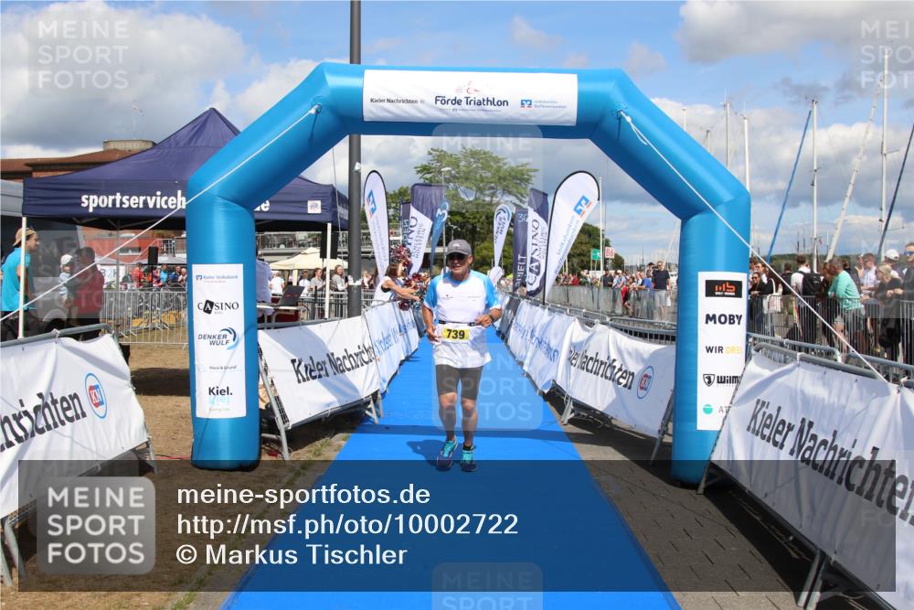 16.08.2026 - KN Förde Triathlon 2026 Markus Tischler http://msf.ph/oto/10002722 16.08.2026 14:09:19 Ziel 726, 739, 726, 739 meine-sportfotos.de