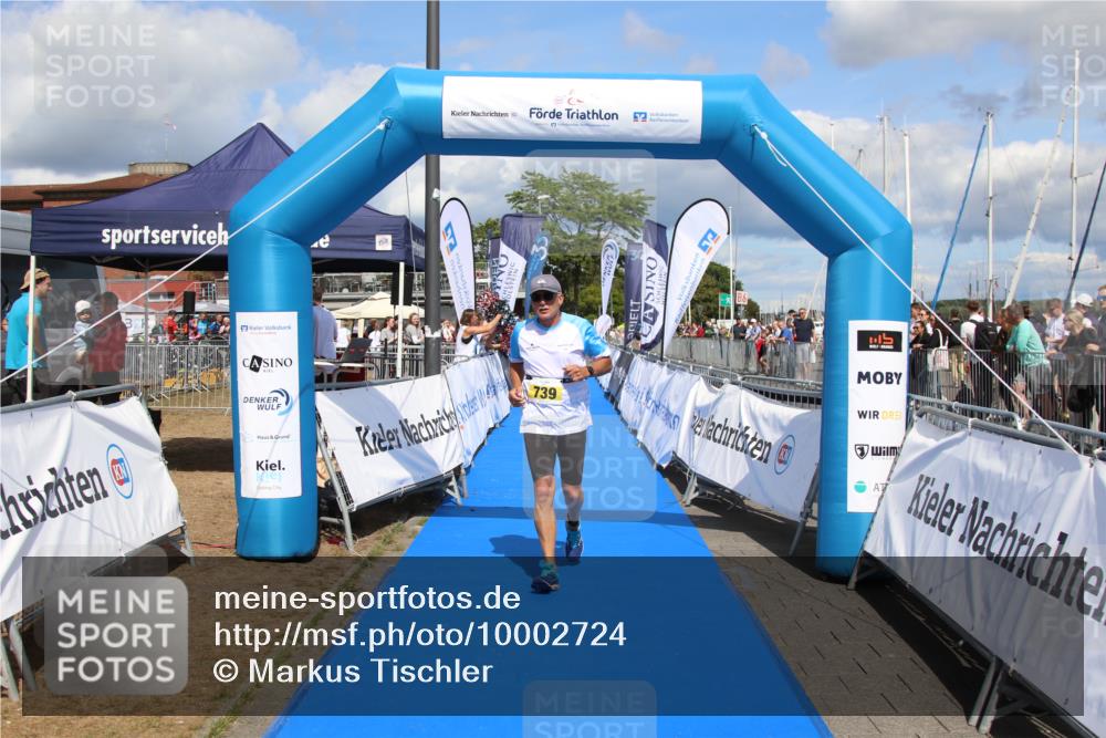 16.08.2026 - KN Förde Triathlon 2026 Markus Tischler http://msf.ph/oto/10002724 16.08.2026 14:09:19 Ziel 726, 739, 726, 739 meine-sportfotos.de