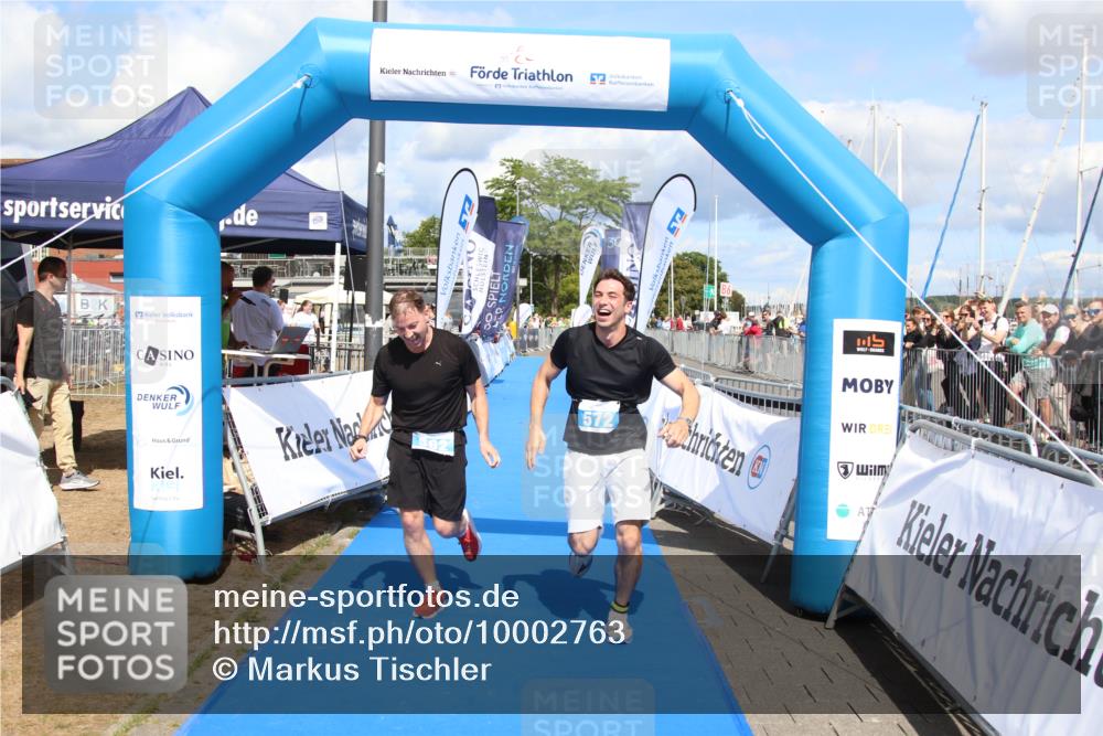 16.08.2026 - KN Förde Triathlon 2026 Markus Tischler http://msf.ph/oto/10002763 16.08.2026 14:11:05 Ziel 562, 572, 746, 562, 572, 746 meine-sportfotos.de
