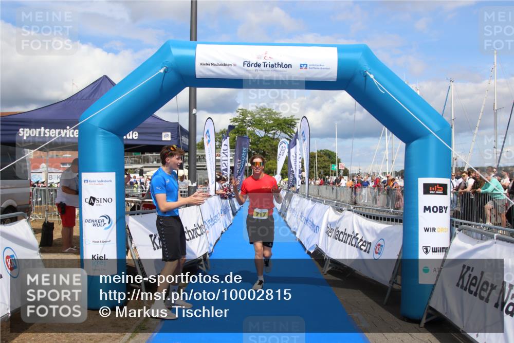 16.08.2026 - KN Förde Triathlon 2026 Markus Tischler http://msf.ph/oto/10002815 16.08.2026 14:14:07 Ziel 717, 717 meine-sportfotos.de