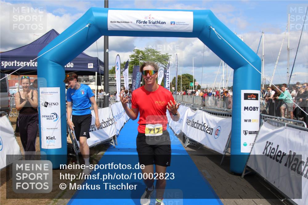16.08.2026 - KN Förde Triathlon 2026 Markus Tischler http://msf.ph/oto/10002823 16.08.2026 14:14:08 Ziel 717, 717 meine-sportfotos.de