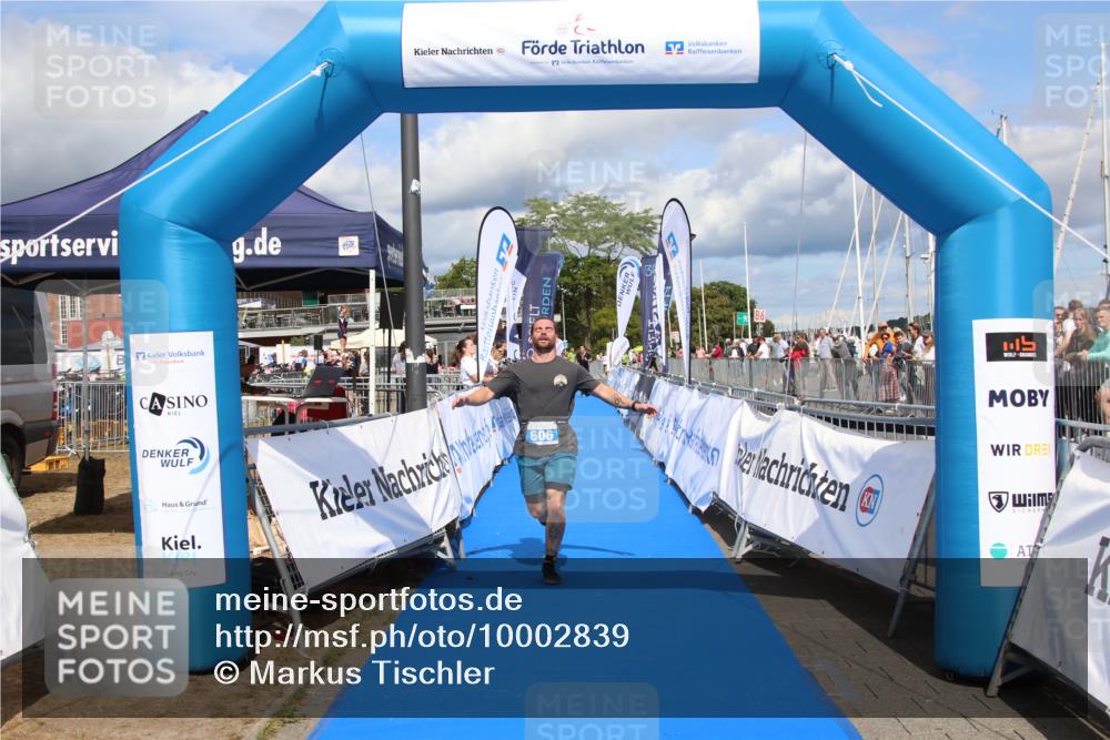 16.08.2026 - KN Förde Triathlon 2026 Markus Tischler http://msf.ph/oto/10002839 16.08.2026 14:14:35 Ziel 606, 606 meine-sportfotos.de