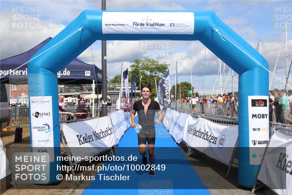 16.08.2026 - KN Förde Triathlon 2026 Markus Tischler http://msf.ph/oto/10002849 16.08.2026 14:14:43 Ziel 601, 606, 601, 606 meine-sportfotos.de
