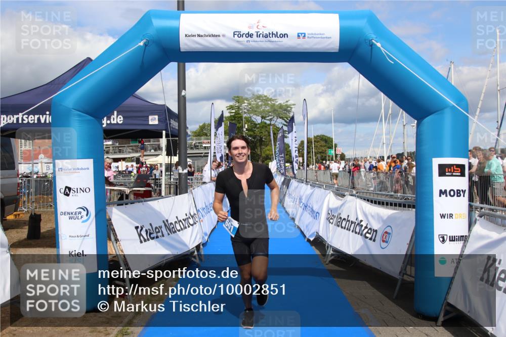 16.08.2026 - KN Förde Triathlon 2026 Markus Tischler http://msf.ph/oto/10002851 16.08.2026 14:14:44 Ziel 601, 601 meine-sportfotos.de