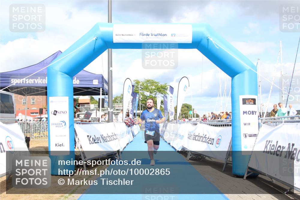 16.08.2026 - KN Förde Triathlon 2026 Markus Tischler http://msf.ph/oto/10002865 16.08.2026 14:16:05 Ziel 604, 604 meine-sportfotos.de