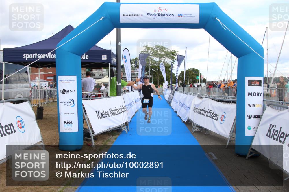 16.08.2026 - KN Förde Triathlon 2026 Markus Tischler http://msf.ph/oto/10002891 16.08.2026 14:20:42 Ziel 596, 596 meine-sportfotos.de