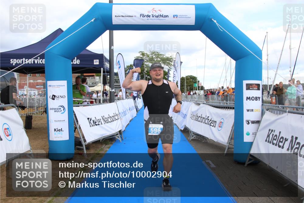 16.08.2026 - KN Förde Triathlon 2026 Markus Tischler http://msf.ph/oto/10002904 16.08.2026 14:20:45 Ziel 596, 596 meine-sportfotos.de