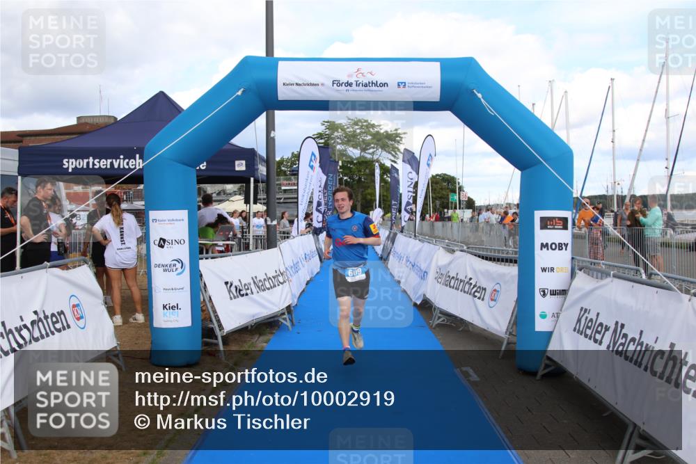 16.08.2026 - KN Förde Triathlon 2026 Markus Tischler http://msf.ph/oto/10002919 16.08.2026 14:21:54 Ziel 609, 609 meine-sportfotos.de