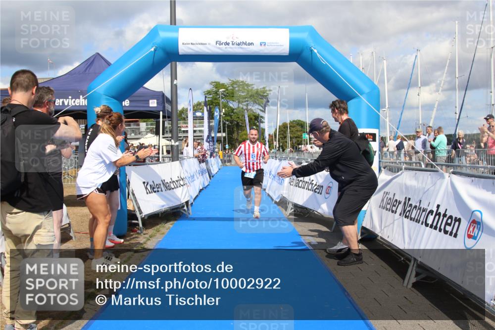 16.08.2026 - KN Förde Triathlon 2026 Markus Tischler http://msf.ph/oto/10002922 16.08.2026 14:28:50 Ziel 610, 610 meine-sportfotos.de