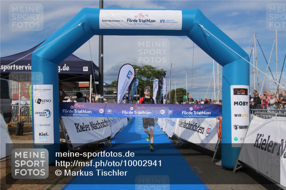 16.08.2026 - KN Förde Triathlon 2026 Markus Tischler http://msf.ph/oto/10002941 16.08.2026 16:01:02 Ziel 0, 33 meine-sportfotos.de