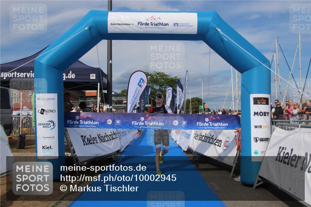 16.08.2026 - KN Förde Triathlon 2026 Markus Tischler http://msf.ph/oto/10002945 16.08.2026 16:01:03 Ziel 0, 33 meine-sportfotos.de