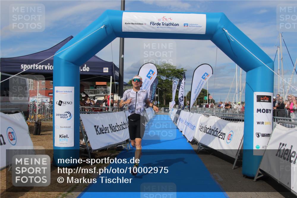 16.08.2026 - KN Förde Triathlon 2026 Markus Tischler http://msf.ph/oto/10002975 16.08.2026 16:01:16 Ziel 0, 27 meine-sportfotos.de