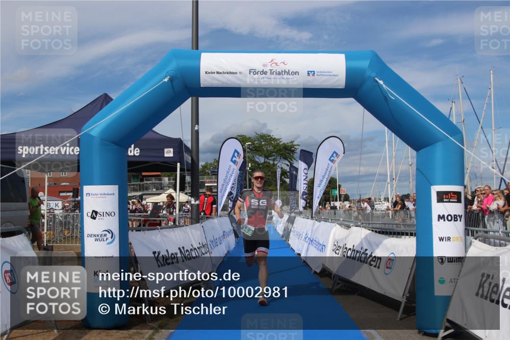 16.08.2026 - KN Förde Triathlon 2026 Markus Tischler http://msf.ph/oto/10002981 16.08.2026 16:01:47 Ziel 0, 34 meine-sportfotos.de