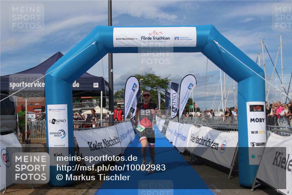 16.08.2026 - KN Förde Triathlon 2026 Markus Tischler http://msf.ph/oto/10002983 16.08.2026 16:01:47 Ziel 0, 34 meine-sportfotos.de
