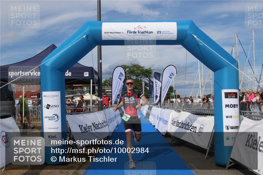 16.08.2026 - KN Förde Triathlon 2026 Markus Tischler http://msf.ph/oto/10002984 16.08.2026 16:01:47 Ziel 0, 34 meine-sportfotos.de