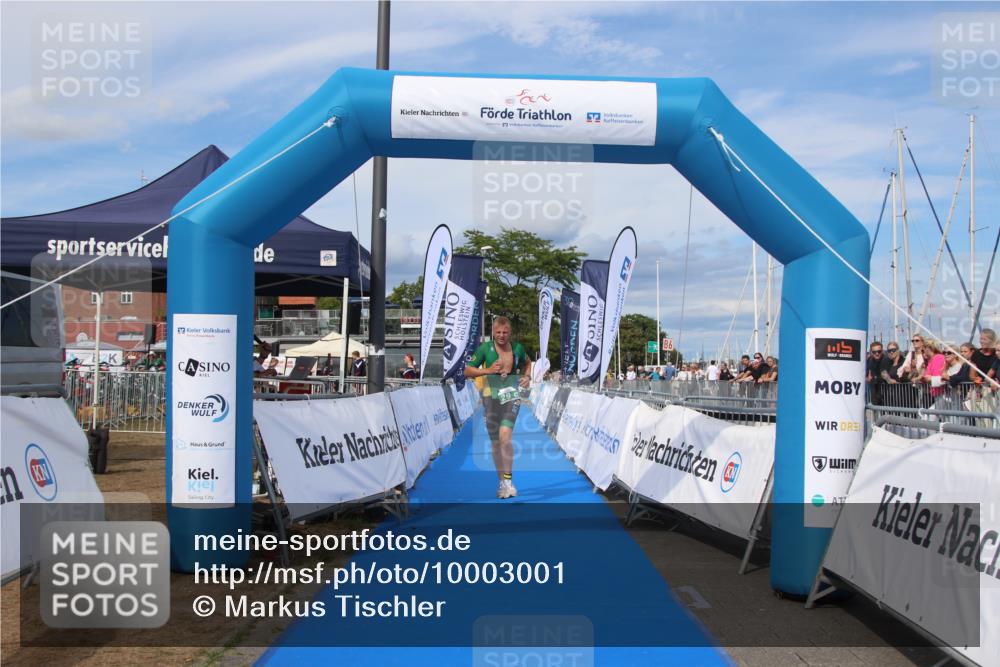 16.08.2026 - KN Förde Triathlon 2026 Markus Tischler http://msf.ph/oto/10003001 16.08.2026 16:03:01 Ziel 0, 29 meine-sportfotos.de
