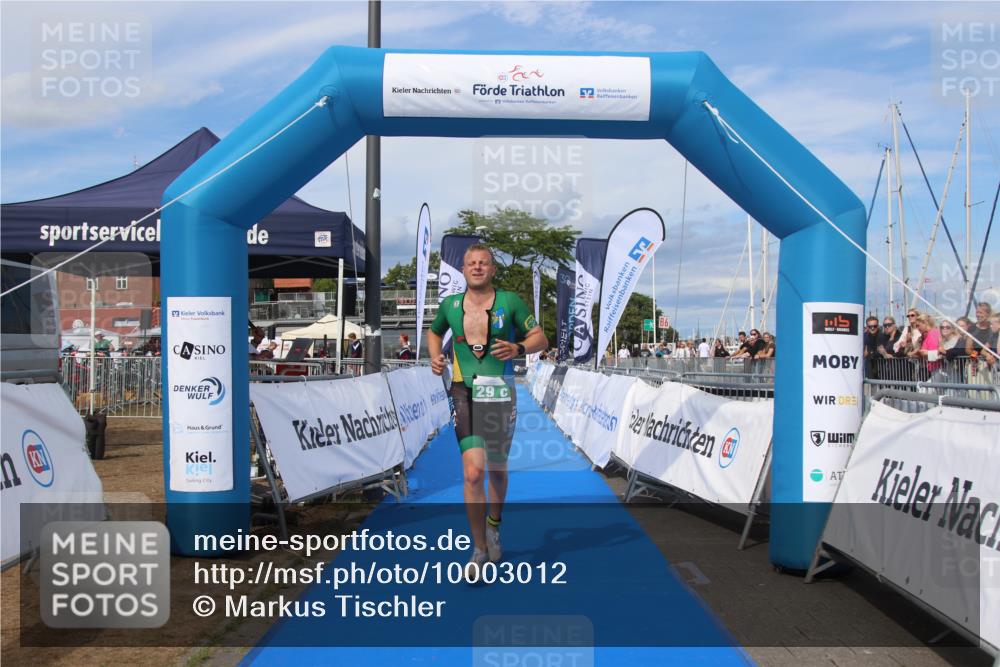 16.08.2026 - KN Förde Triathlon 2026 Markus Tischler http://msf.ph/oto/10003012 16.08.2026 16:03:02 Ziel 0, 29 meine-sportfotos.de