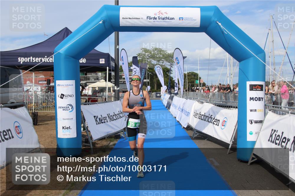 16.08.2026 - KN Förde Triathlon 2026 Markus Tischler http://msf.ph/oto/10003171 16.08.2026 16:10:50 Ziel 0, 35 meine-sportfotos.de