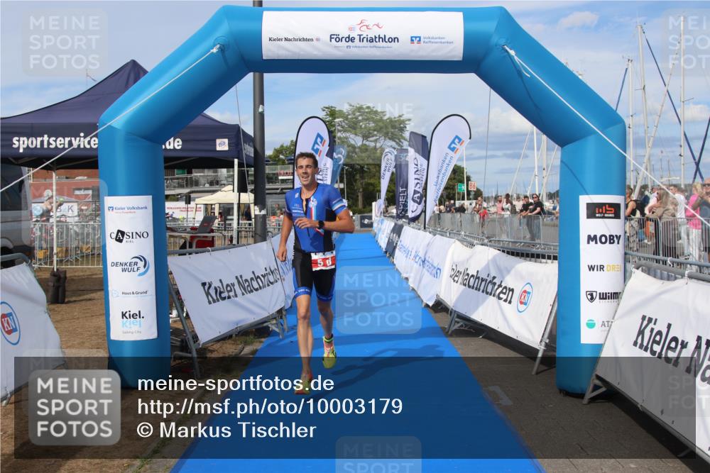 16.08.2026 - KN Förde Triathlon 2026 Markus Tischler http://msf.ph/oto/10003179 16.08.2026 16:12:21 Ziel 0, 5 meine-sportfotos.de