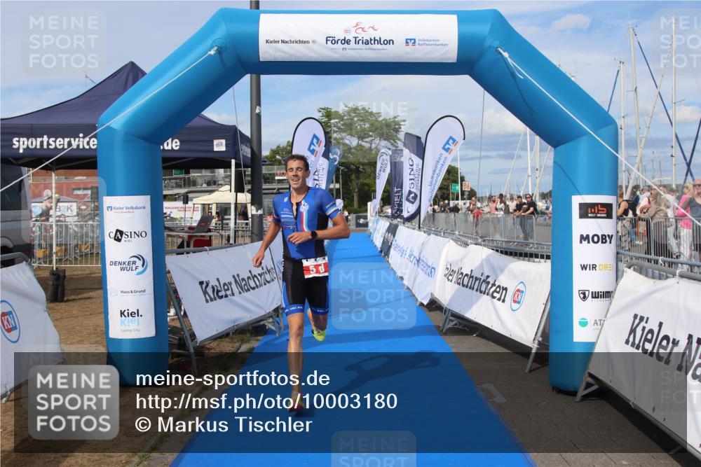 16.08.2026 - KN Förde Triathlon 2026 Markus Tischler http://msf.ph/oto/10003180 16.08.2026 16:12:21 Ziel 0, 5 meine-sportfotos.de