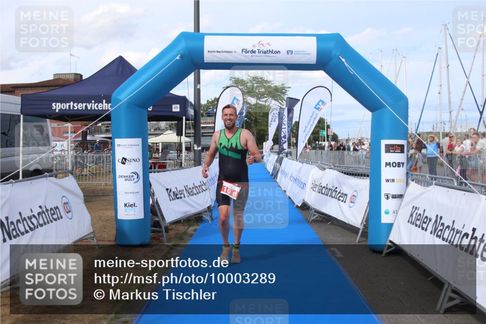 16.08.2026 - KN Förde Triathlon 2026 Markus Tischler http://msf.ph/oto/10003289 16.08.2026 16:22:20 Ziel 0, 10 meine-sportfotos.de