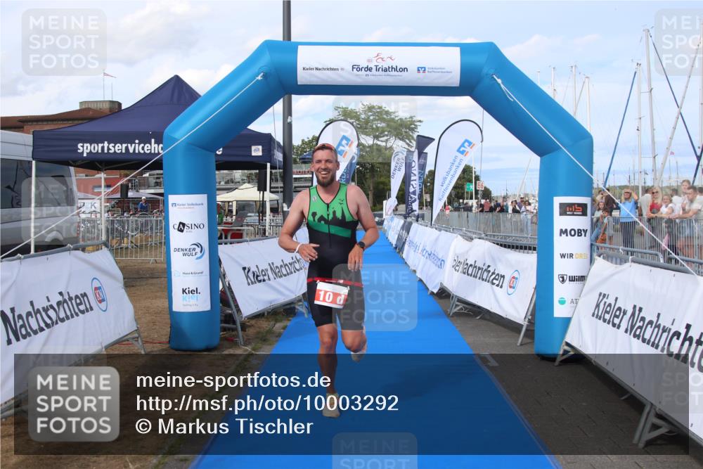 16.08.2026 - KN Förde Triathlon 2026 Markus Tischler http://msf.ph/oto/10003292 16.08.2026 16:22:21 Ziel 0, 10 meine-sportfotos.de