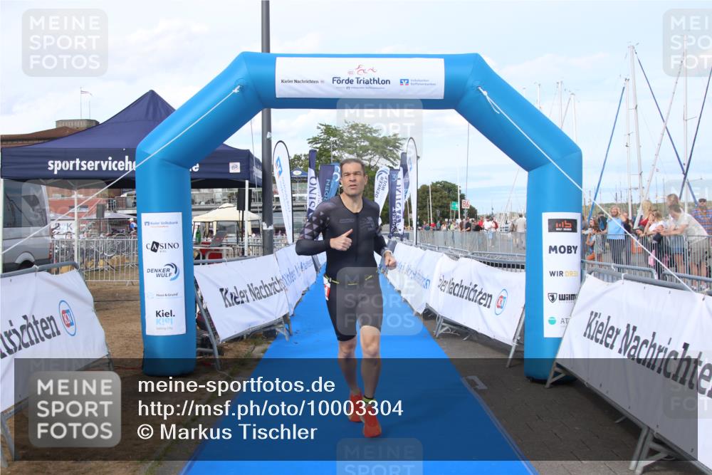 16.08.2026 - KN Förde Triathlon 2026 Markus Tischler http://msf.ph/oto/10003304 16.08.2026 16:22:49 Ziel 0, 15 meine-sportfotos.de