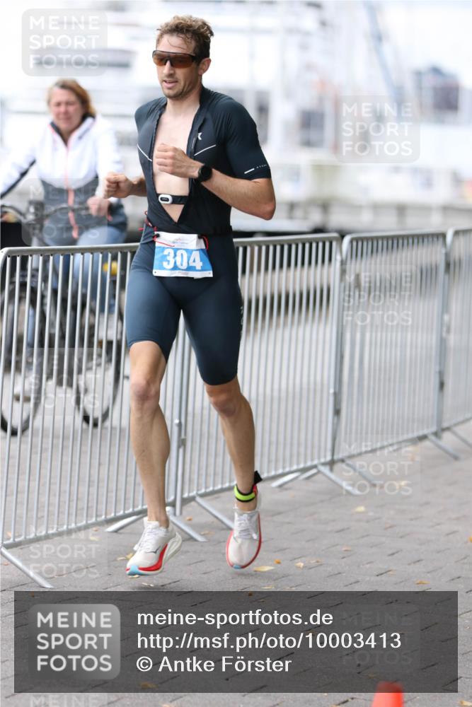 16.08.2026 - KN Förde Triathlon 2026 Antke Förster http://msf.ph/oto/10003413 16.08.2026 11:36:44 Laufen 304 meine-sportfotos.de
