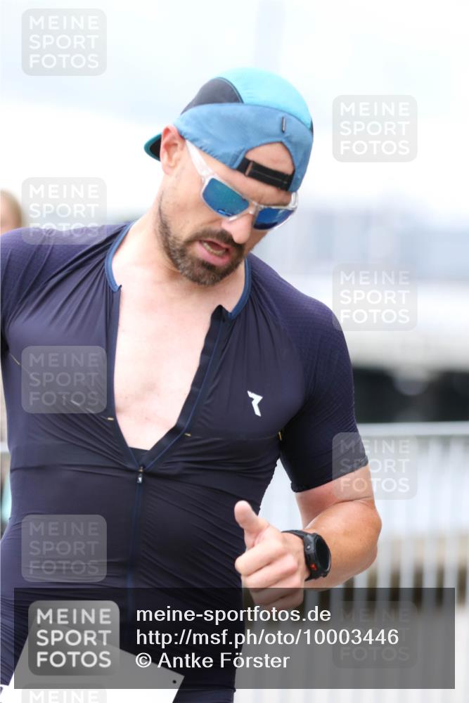 16.08.2026 - KN Förde Triathlon 2026 Antke Förster http://msf.ph/oto/10003446 16.08.2026 11:37:27 Laufen  meine-sportfotos.de