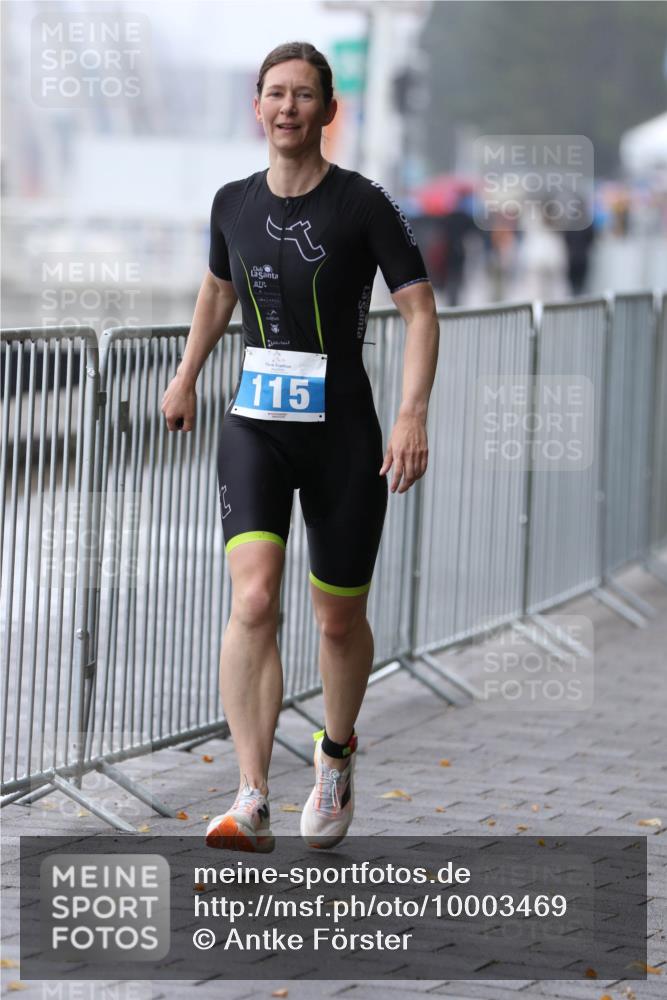 16.08.2026 - KN Förde Triathlon 2026 Antke Förster http://msf.ph/oto/10003469 16.08.2026 09:57:39 Laufen 115 meine-sportfotos.de