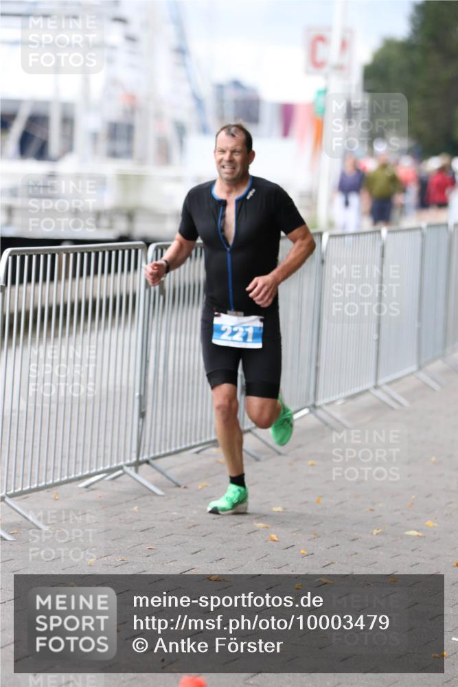 16.08.2026 - KN Förde Triathlon 2026 Antke Förster http://msf.ph/oto/10003479 16.08.2026 11:39:32 Laufen 221 meine-sportfotos.de