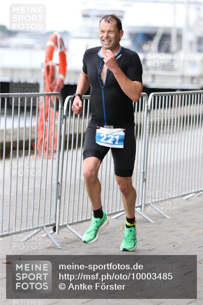 16.08.2026 - KN Förde Triathlon 2026 Antke Förster http://msf.ph/oto/10003485 16.08.2026 11:39:33 Laufen 221 meine-sportfotos.de