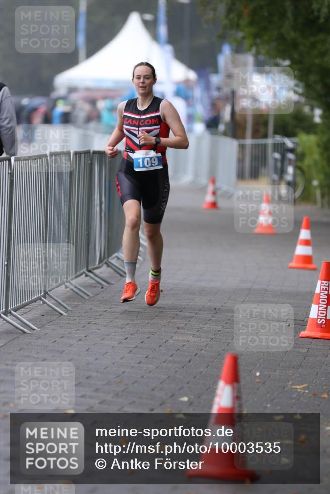 16.08.2026 - KN Förde Triathlon 2026 Antke Förster http://msf.ph/oto/10003535 16.08.2026 10:01:28 Laufen 109 meine-sportfotos.de