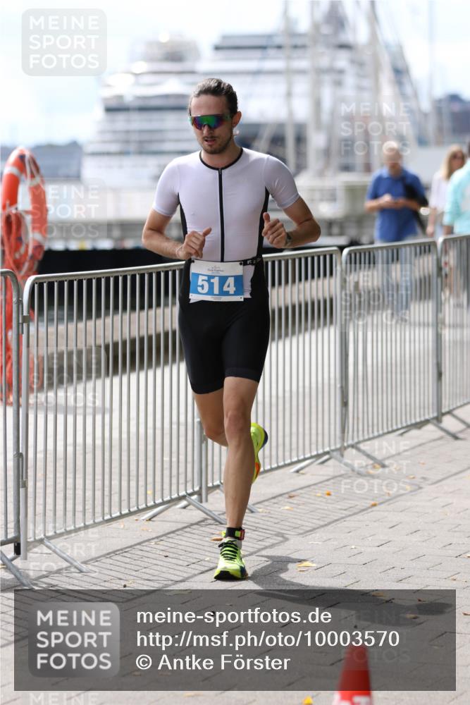 16.08.2026 - KN Förde Triathlon 2026 Antke Förster http://msf.ph/oto/10003570 16.08.2026 13:25:56 Laufen 514 meine-sportfotos.de