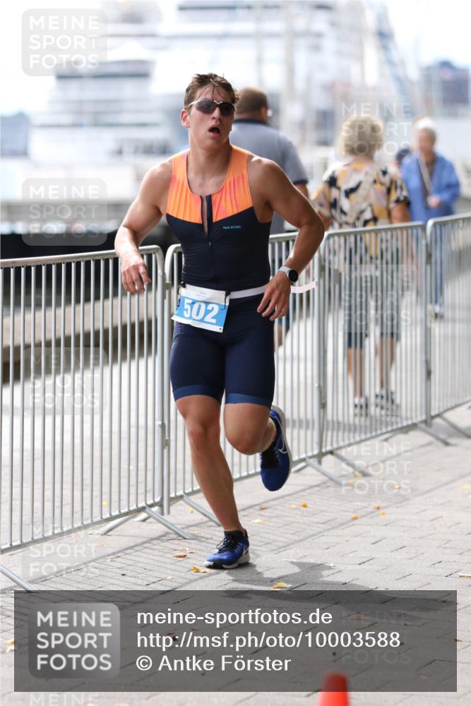 16.08.2026 - KN Förde Triathlon 2026 Antke Förster http://msf.ph/oto/10003588 16.08.2026 13:26:04 Laufen 502 meine-sportfotos.de