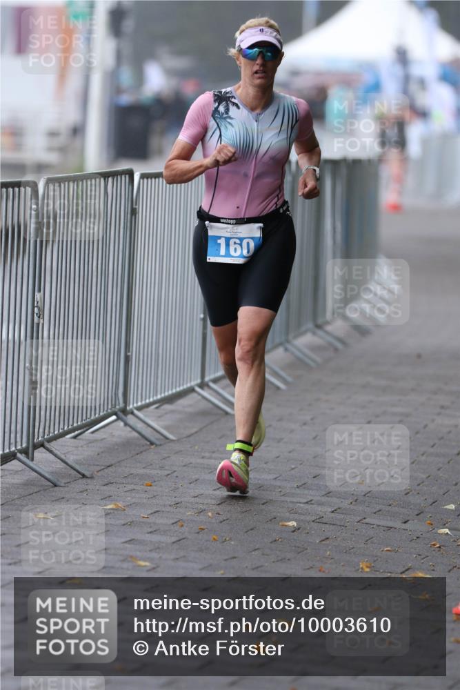 16.08.2026 - KN Förde Triathlon 2026 Antke Förster http://msf.ph/oto/10003610 16.08.2026 10:02:41 Laufen 160 meine-sportfotos.de